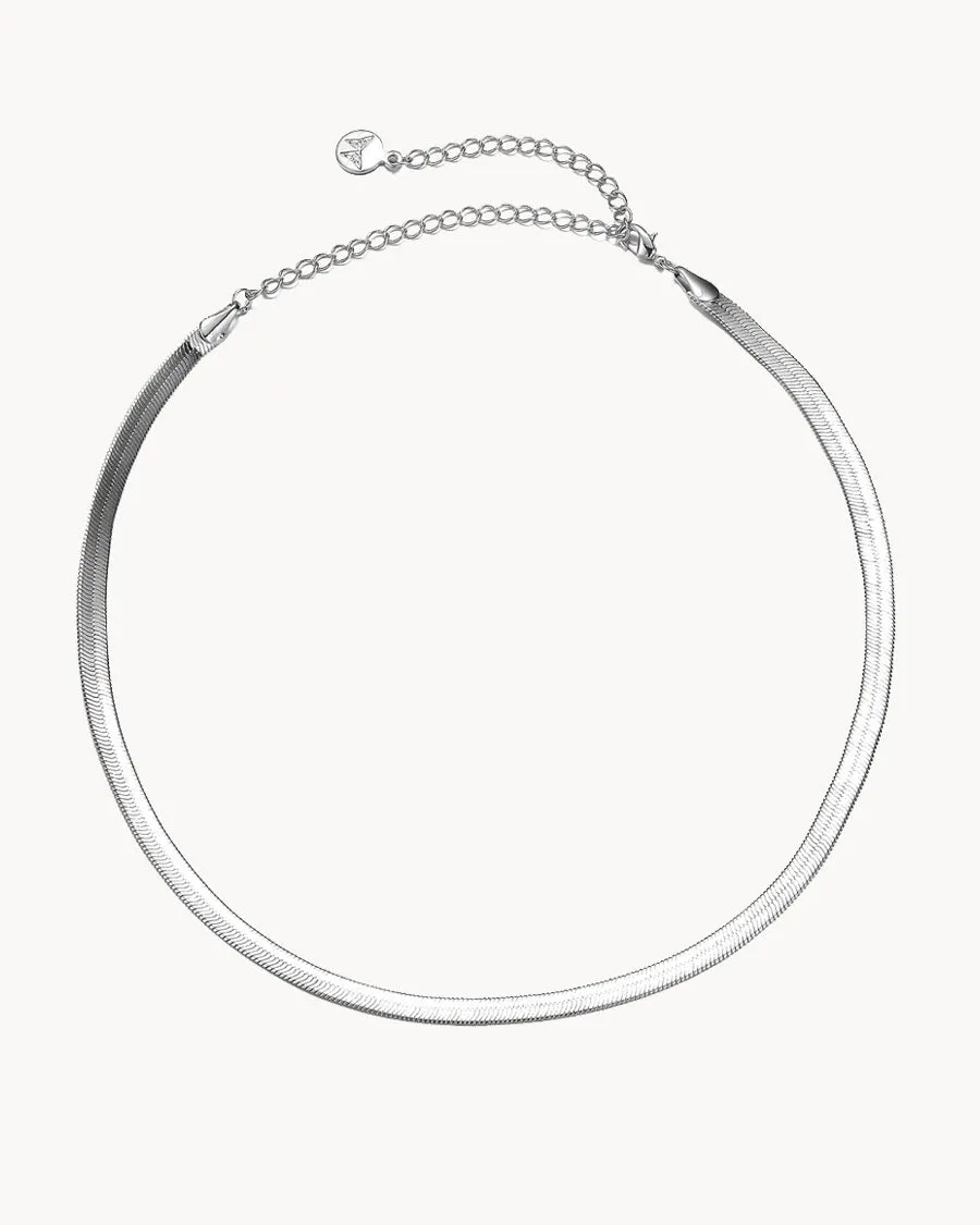 Cadena Plana | The Gray Box sold by Apodemia