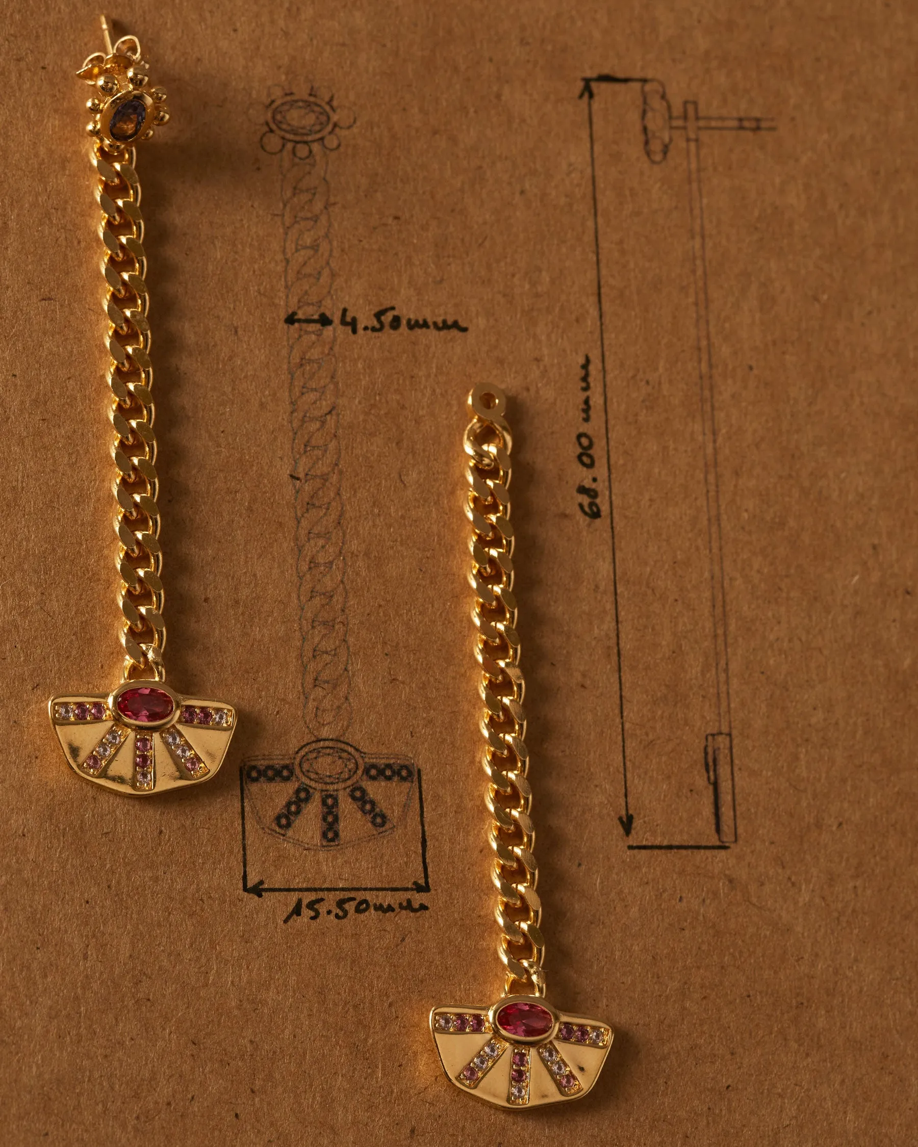 Long Earrings Duo Nefertiti | The Gray Box sold by Apodemia product image thumbnail 3