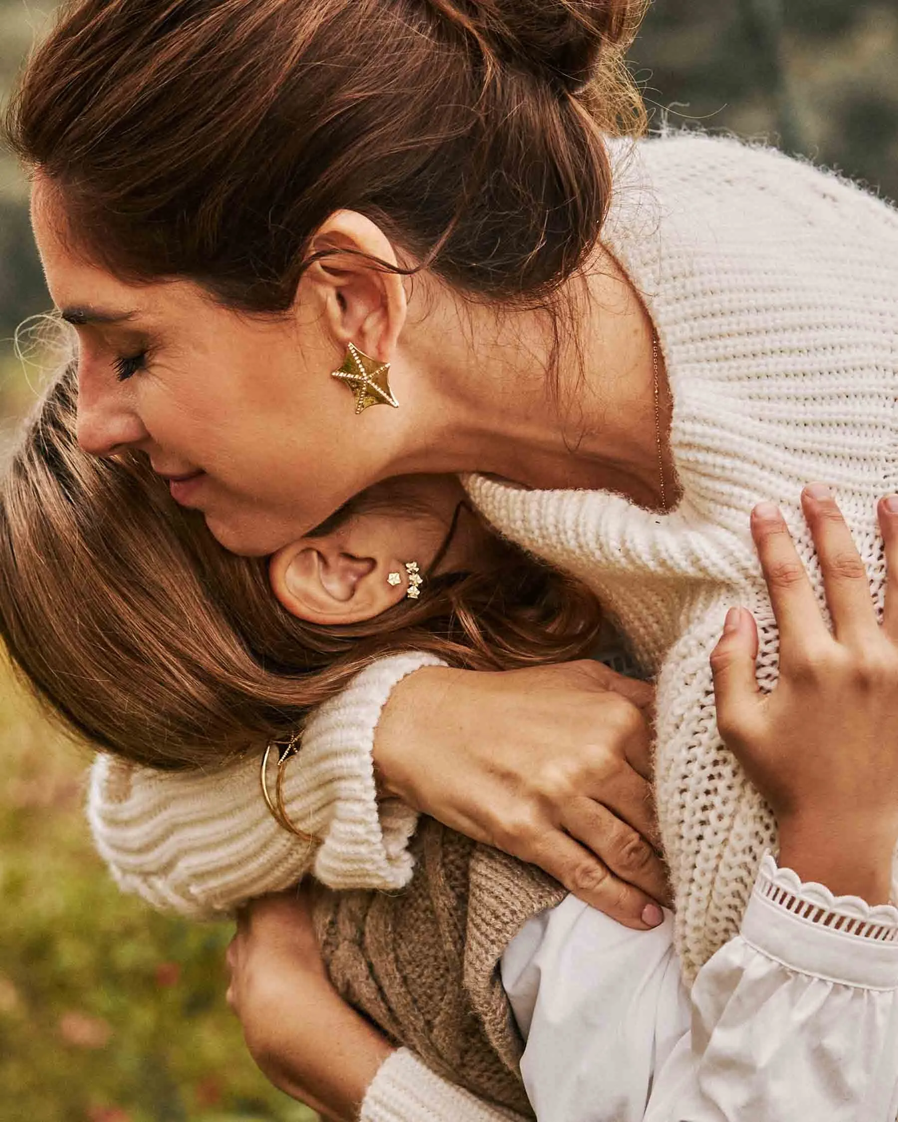 Sepalo mini earrings : The Gray Box sold by Apodemia product image thumbnail 5