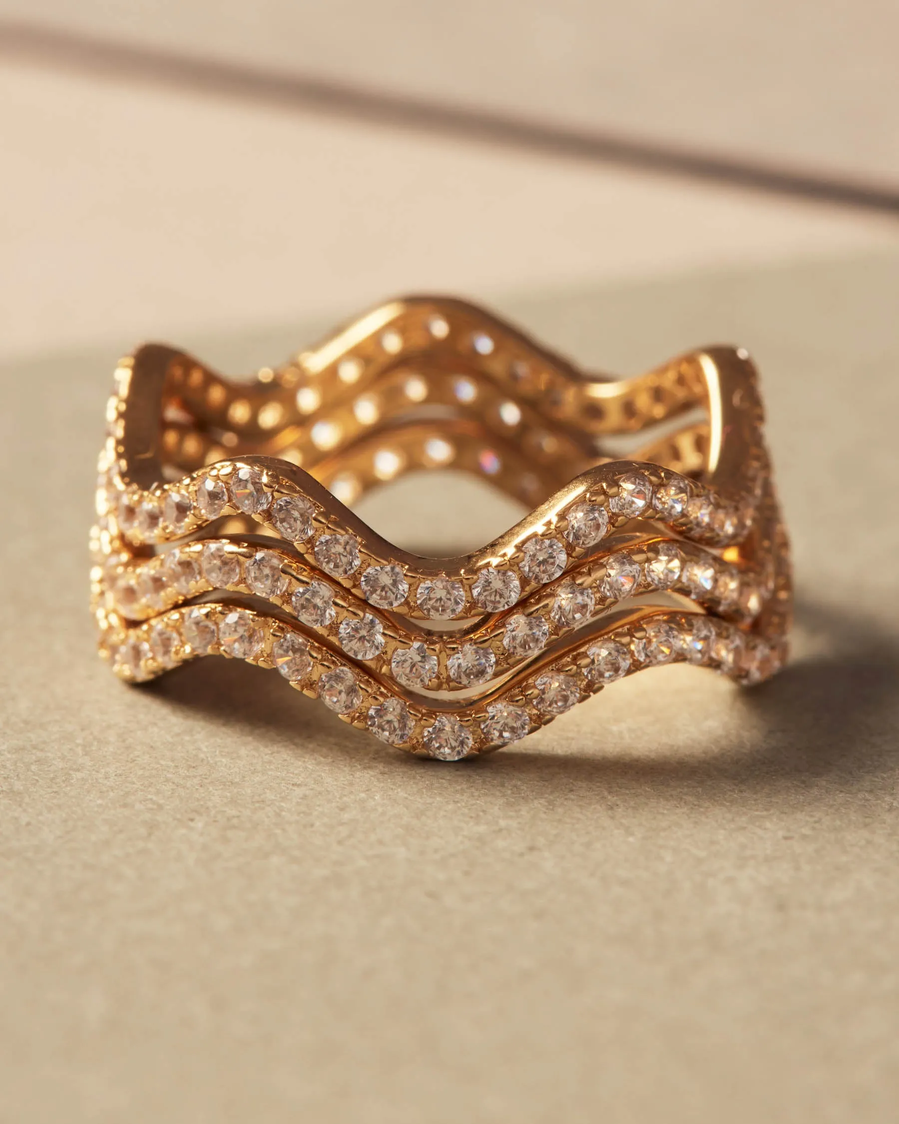 Vine White single ring sold by Apodemia