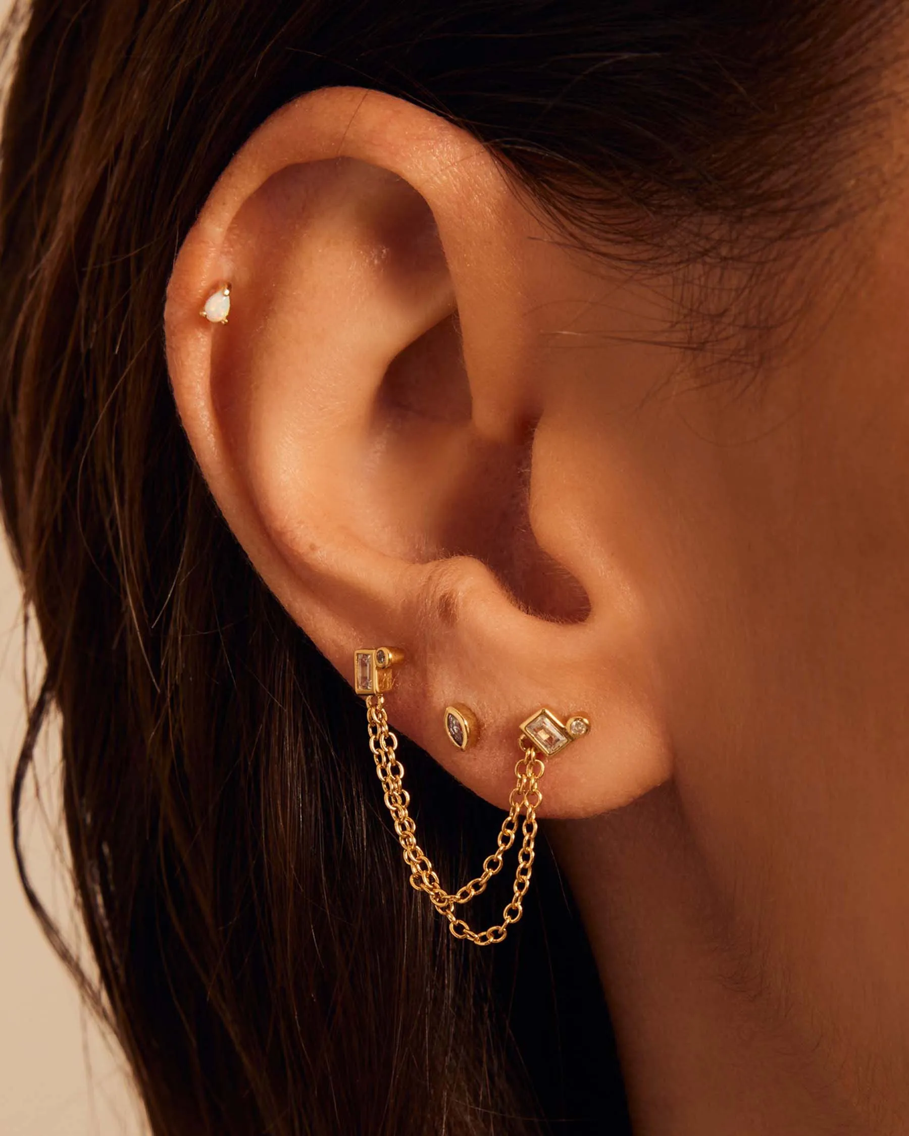 Baguette Chain Earrings Right : The Gray Box sold by Apodemia product image thumbnail 3