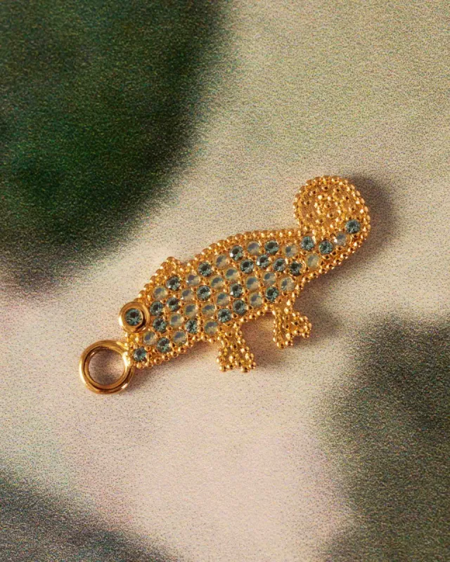 Charm Camaleon sold by Apodemia