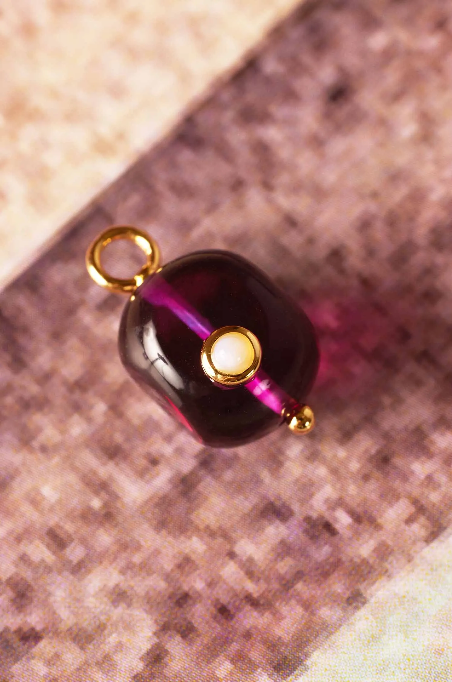 Charm Classic Pink Cosmos sold by Apodemia