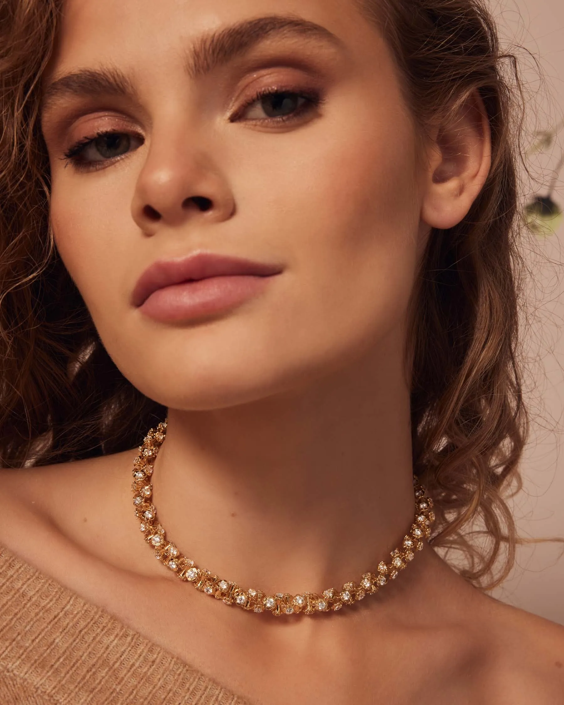 Roll Vine Necklace White sold by Apodemia product image thumbnail 2