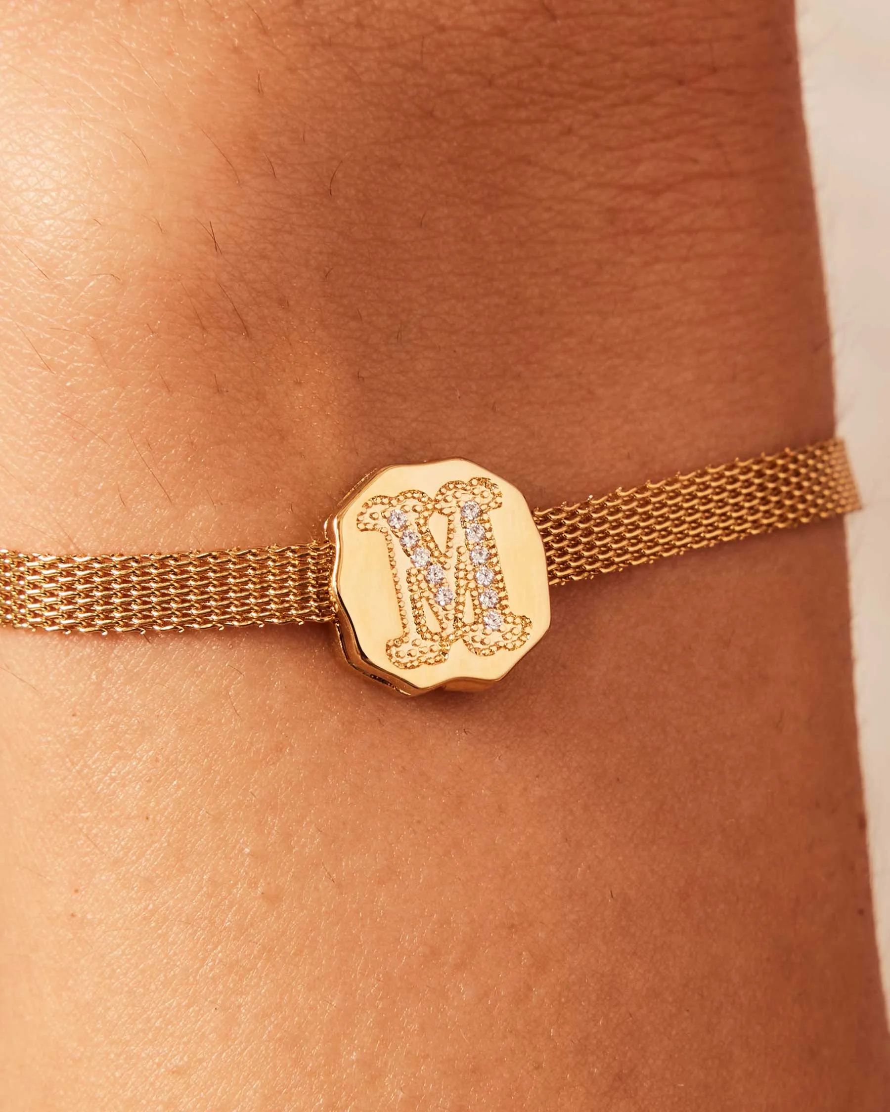 Charm Clip Bubble Vintage Letter L sold by Apodemia product image thumbnail 4