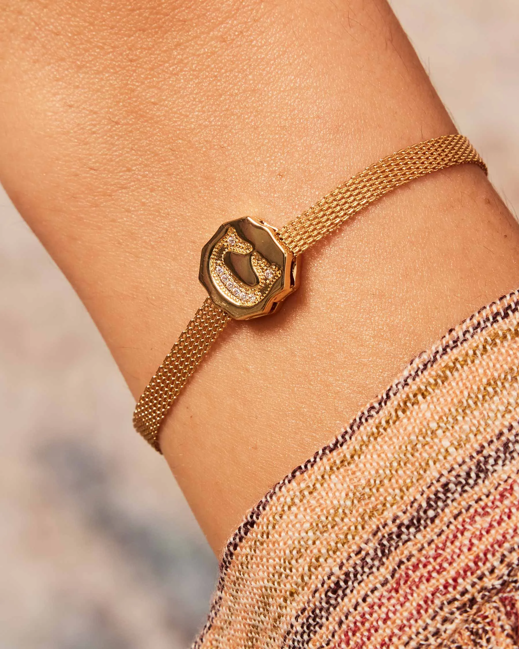 Charm Clip Bubble Vintage Letter C sold by Apodemia product image thumbnail 2