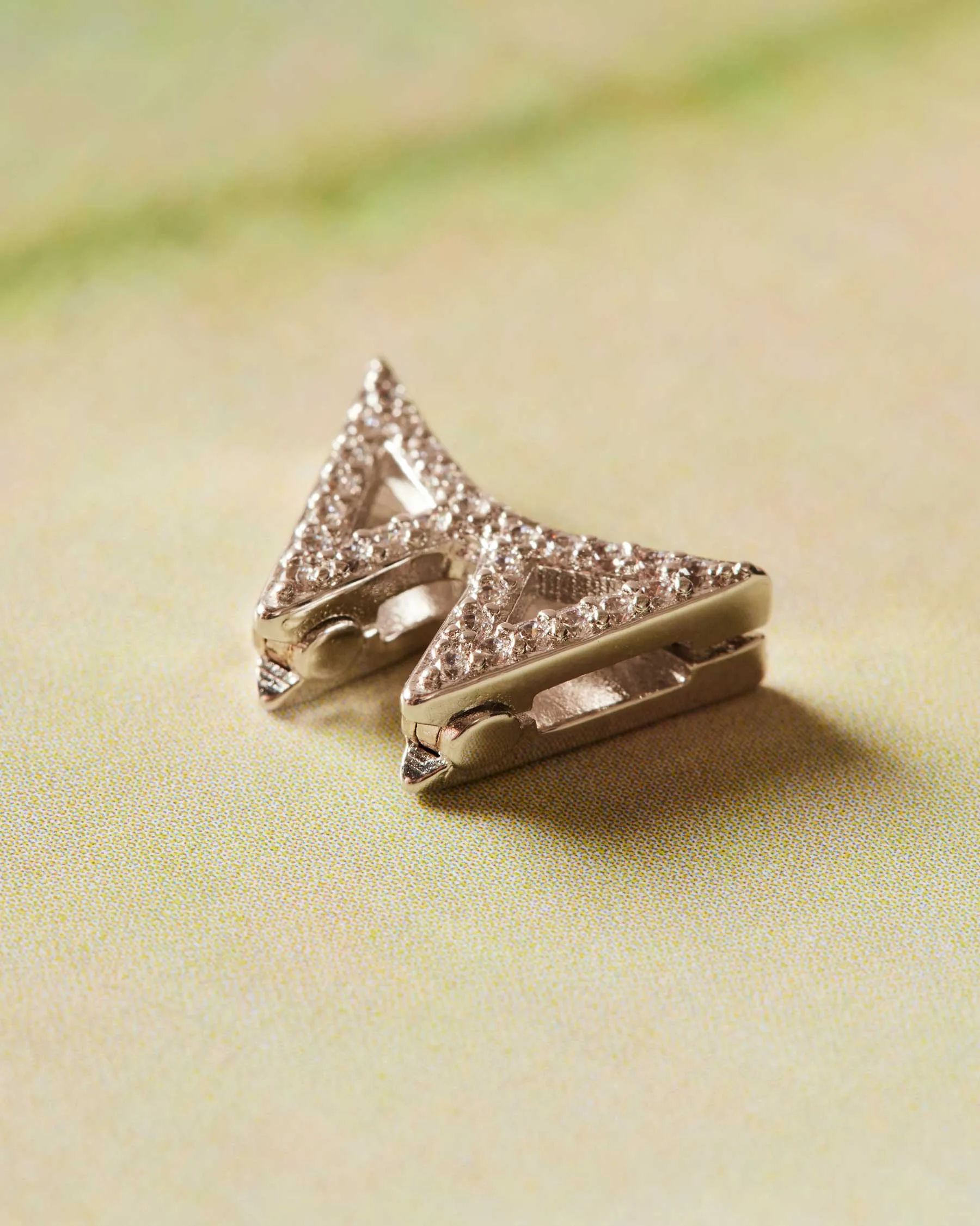 Charm Clip Apodemia Logo | The Gray Box sold by Apodemia product image thumbnail 2