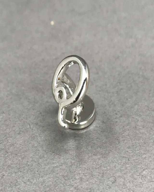 Twin Letter Q | The Gray Box sold by Apodemia