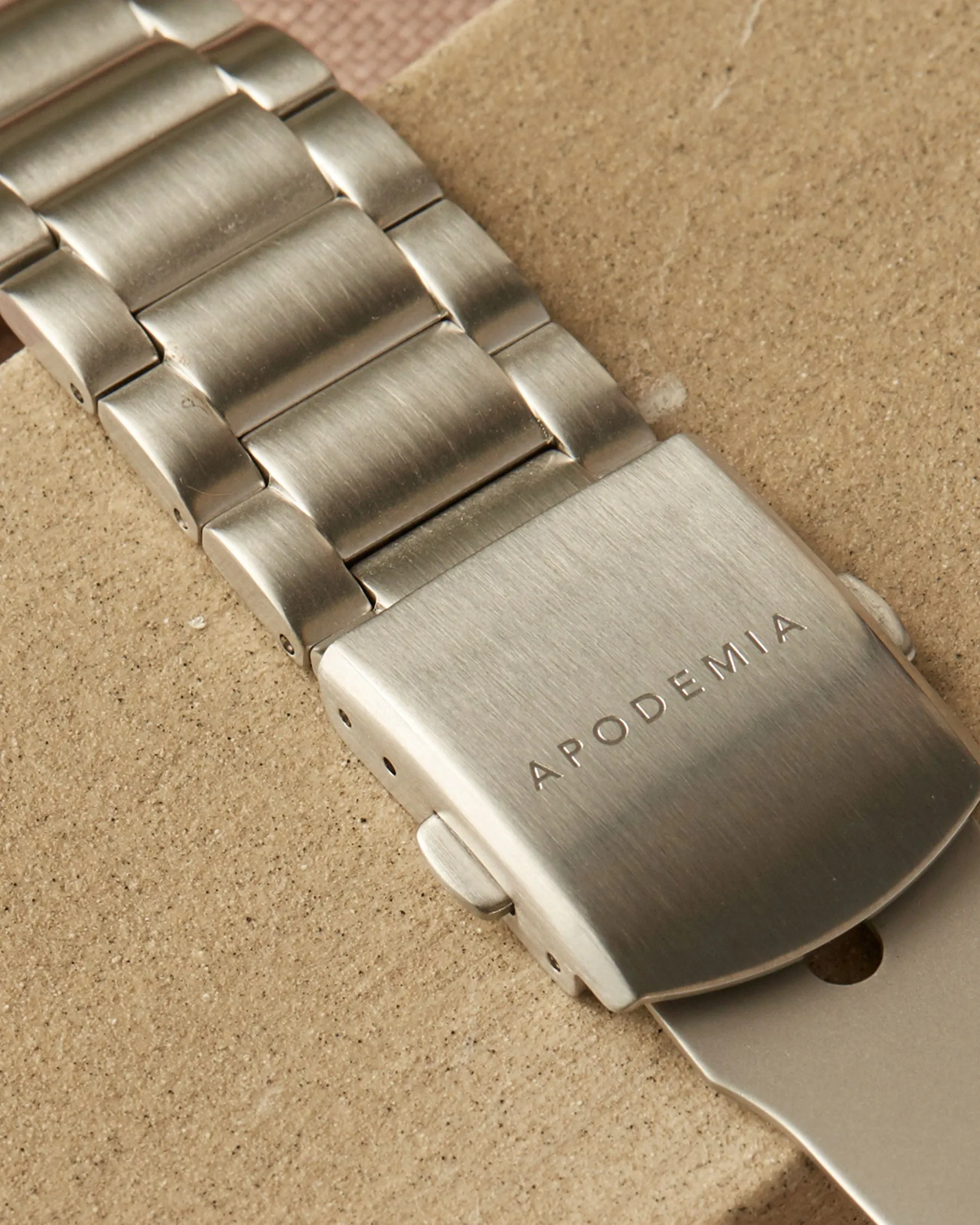 Men's Leash Woodland Silver | The Gray Box sold by Apodemia product image thumbnail 4