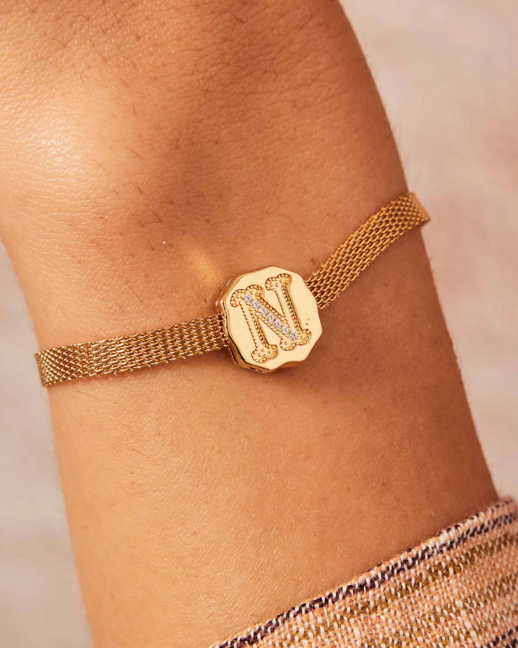 Charm Clip Bubble Vintage Letter N sold by Apodemia product image thumbnail 2