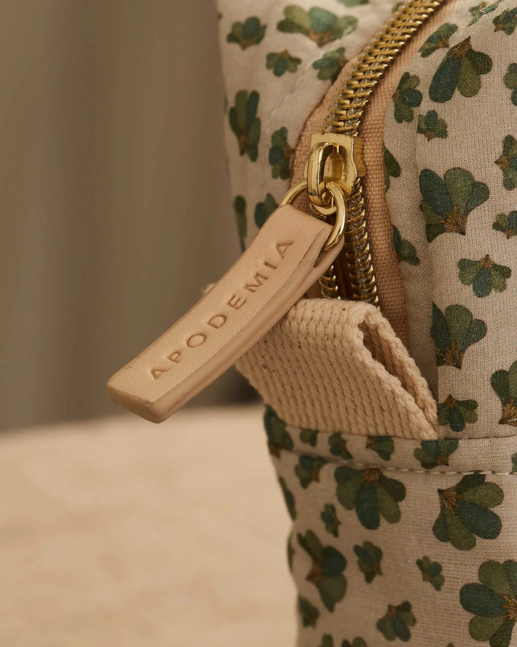 Green Flower toiletry bag | Limited edition sold by Apodemia product image thumbnail 5