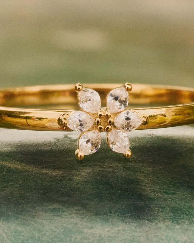 Olivia Wild Simple Ring sold by Apodemia