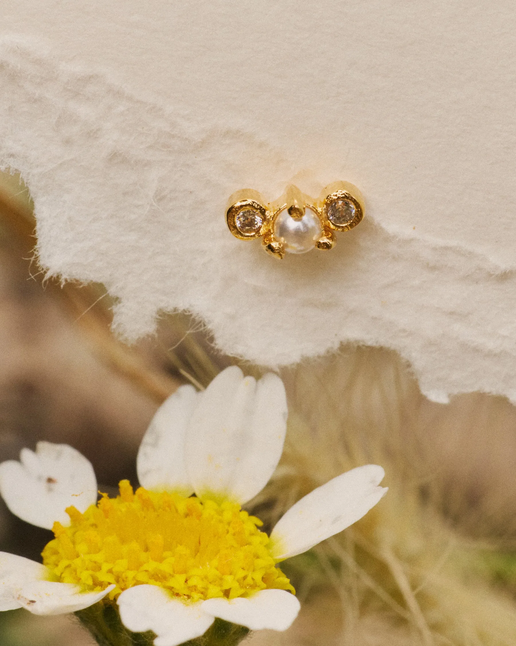 MINI TRIO PEARL EARRINGS sold by Apodemia