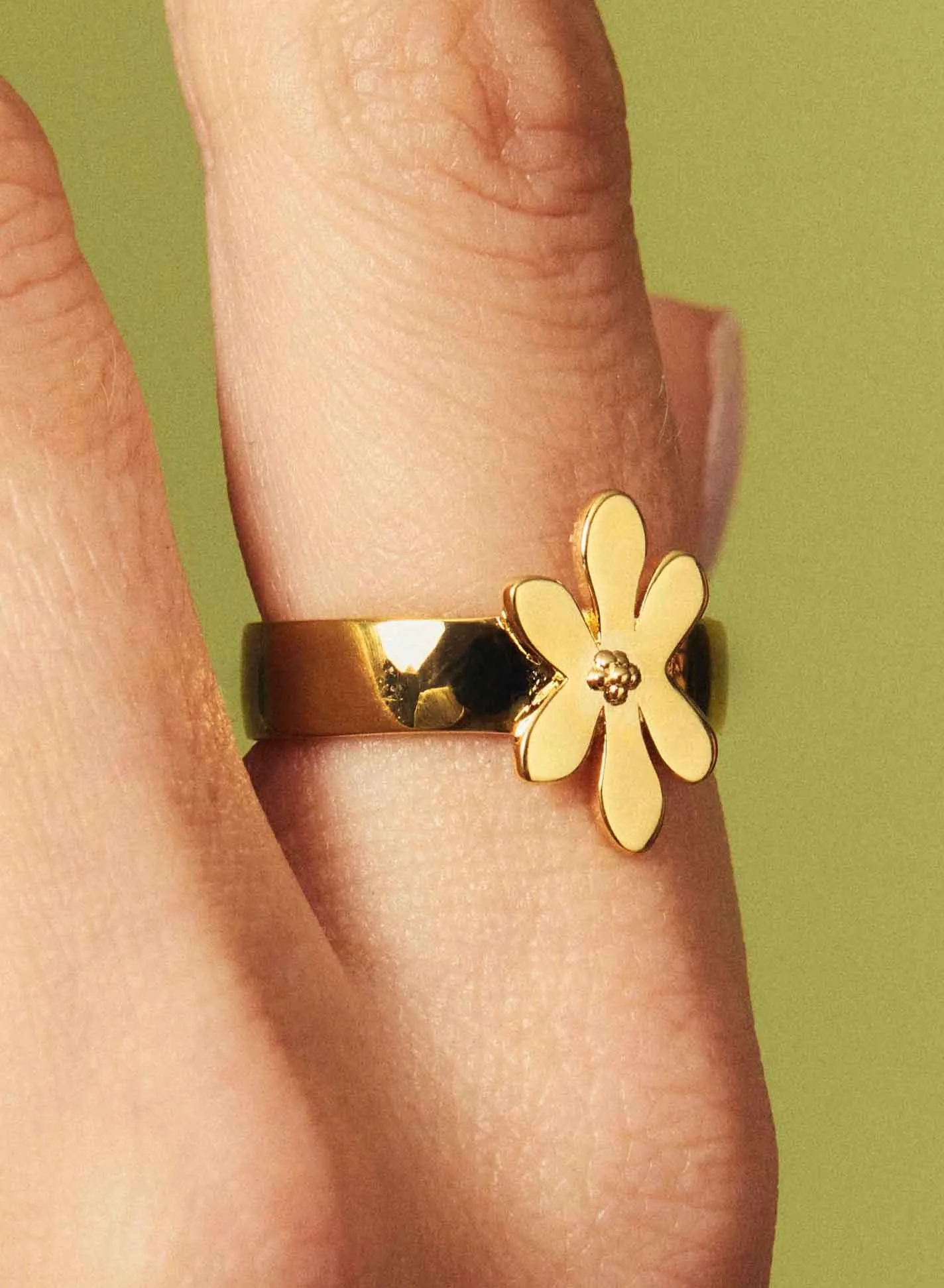 BULKY PEARL RING sold by Apodemia product image thumbnail 3