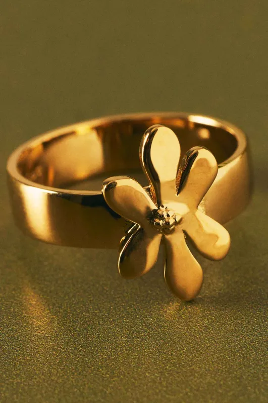 BULKY PEARL RING sold by Apodemia