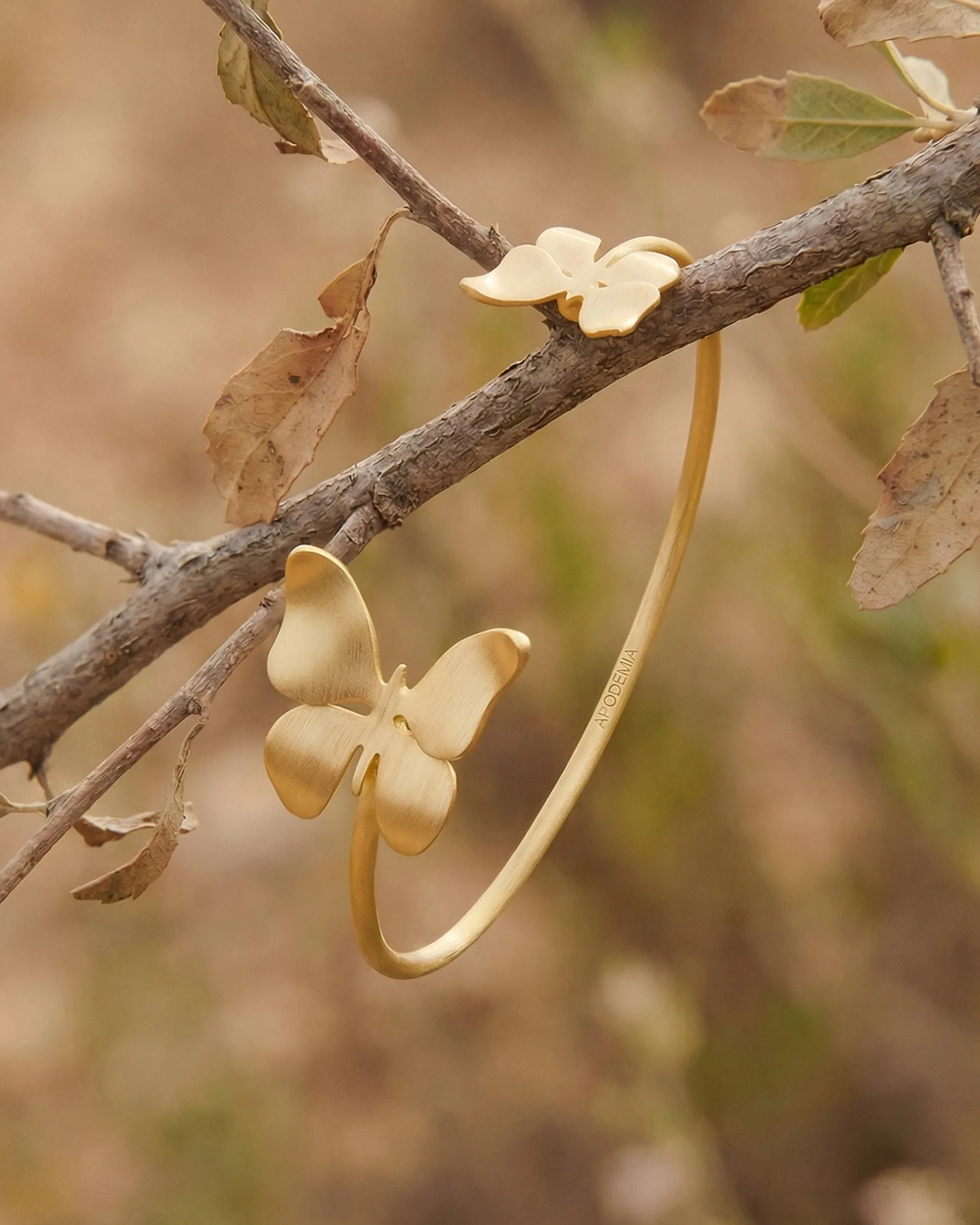Brazalete Efecto Martele Papilio sold by Apodemia product image thumbnail 3
