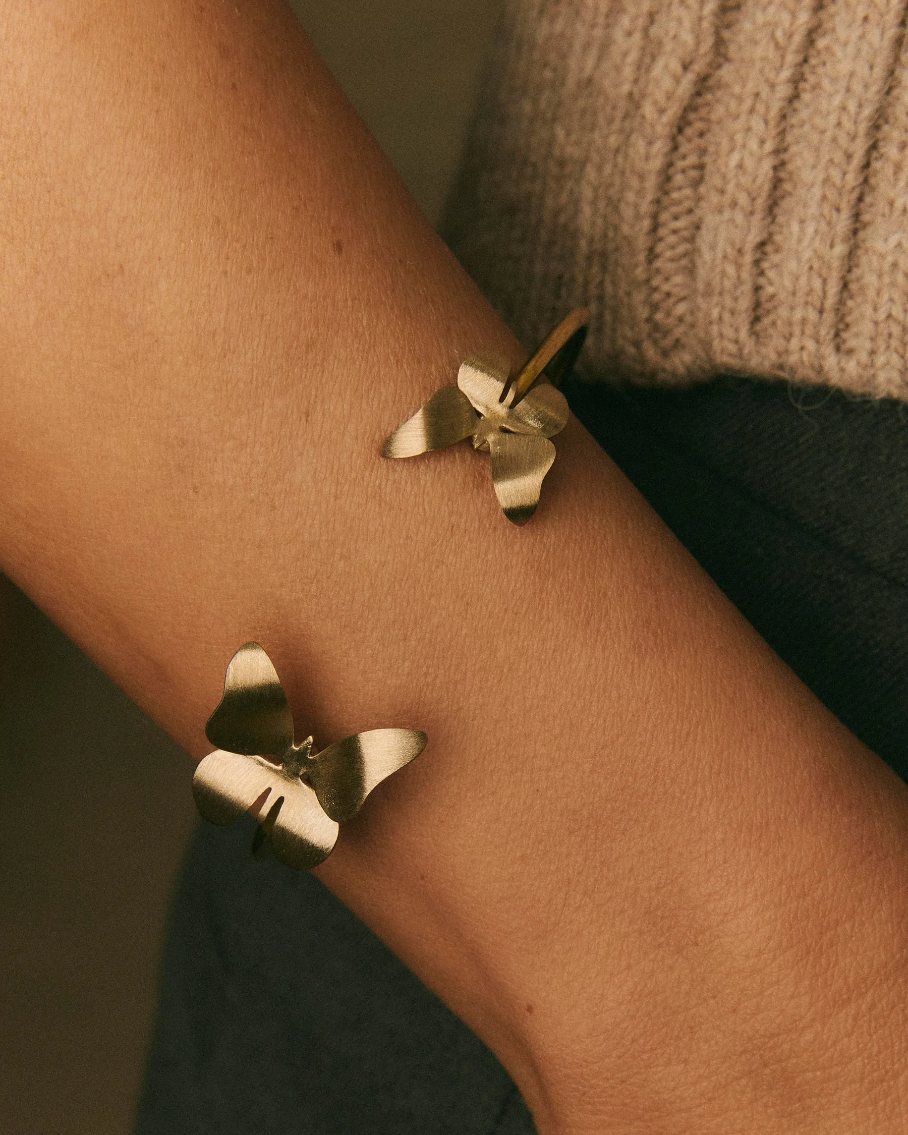 Brazalete Efecto Martele Papilio sold by Apodemia product image thumbnail 2