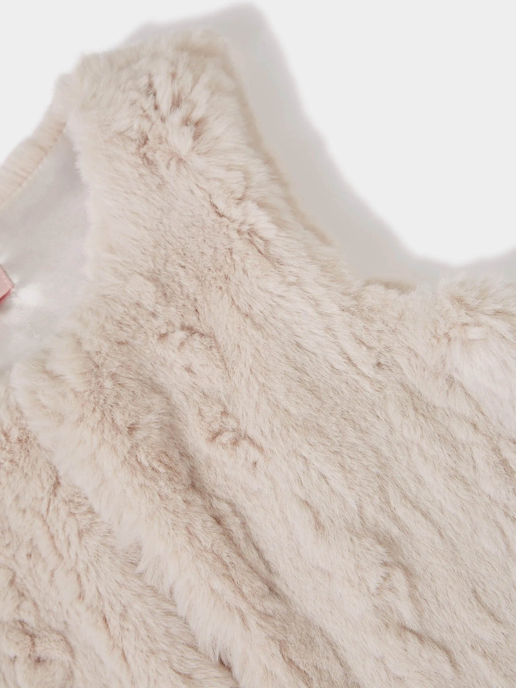 GWD Gillian Gilet sold by George W. Davies product image thumbnail 4