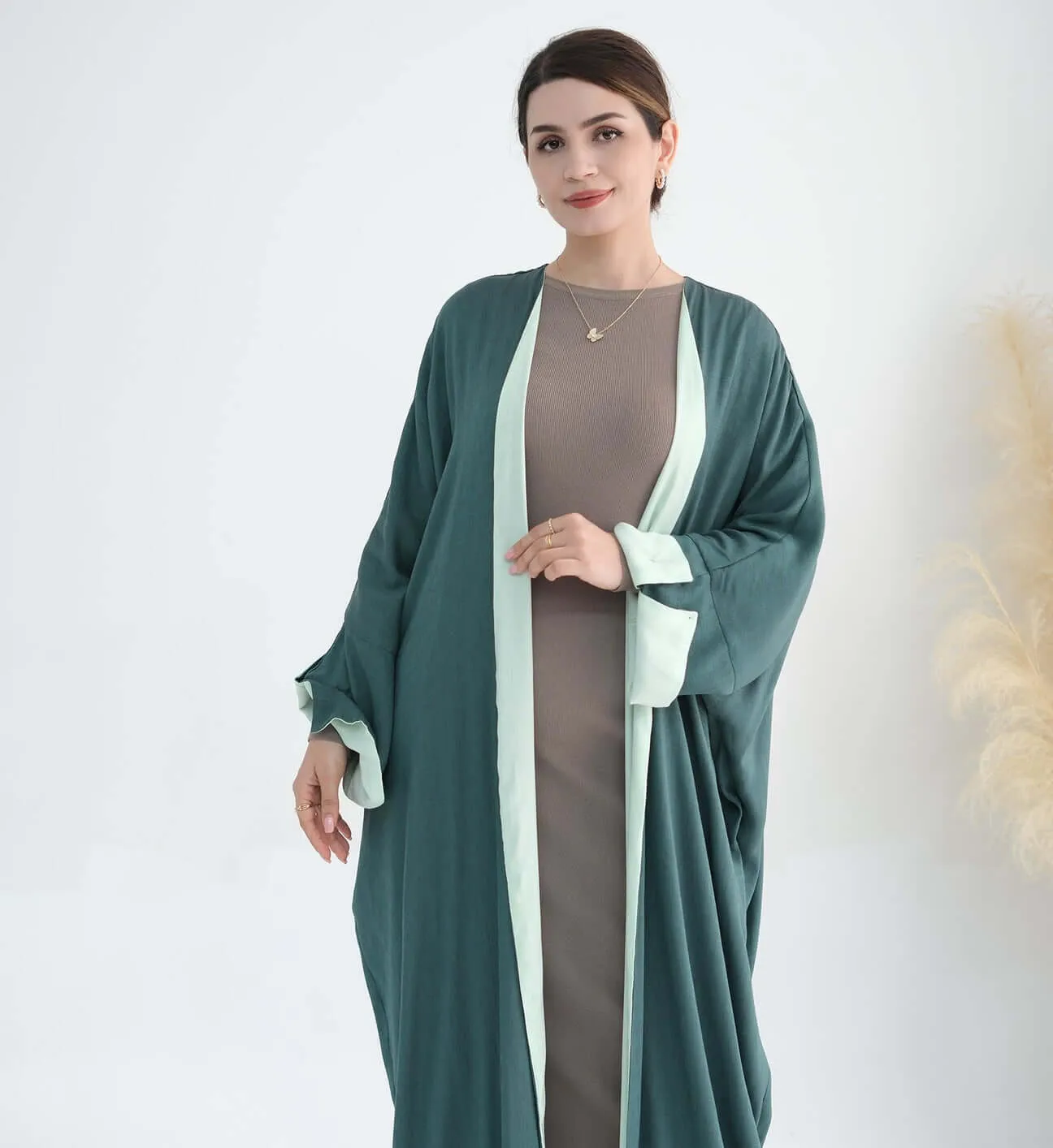 Modern Double Sided Wearable Cardigan Abaya sold by Evofash product image thumbnail 5