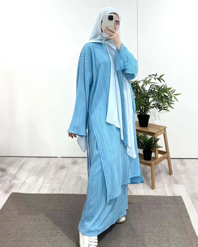 Long Sleeved Pleated Abaya 2-Piece Set sold by Evofash