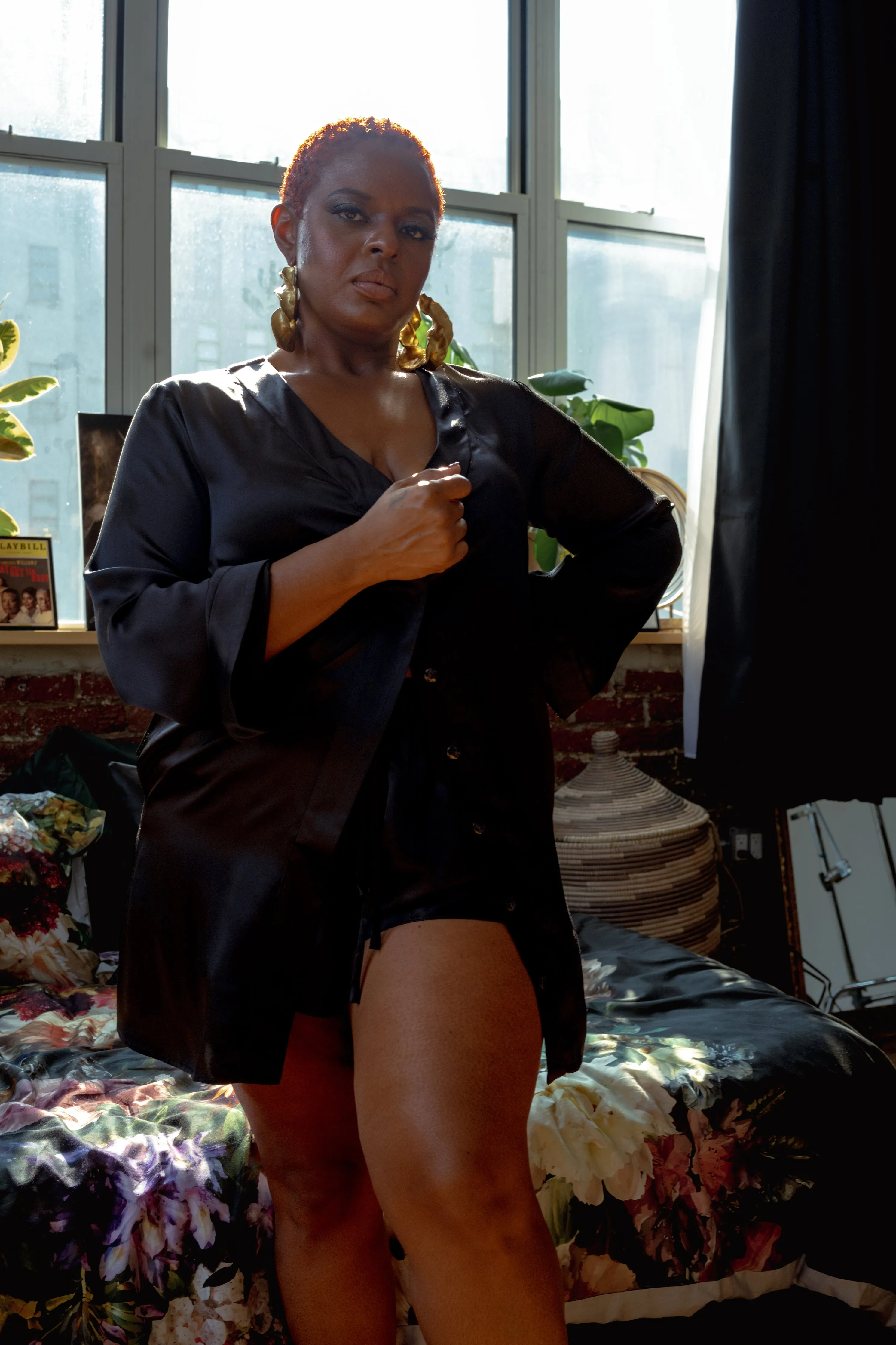 LOLA SILK SHIRT DRESS & SHORT IN NOIRE sold by Je Mérite product image thumbnail 5