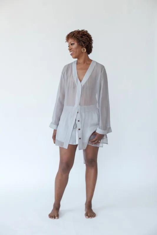 lola silk short in argento sold by Je Mérite