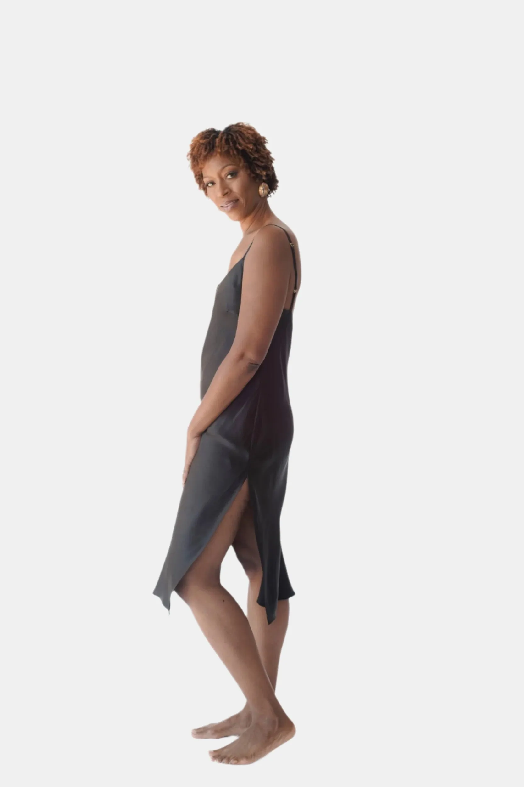 lola silk chemise in noire sold by Je Mérite product image thumbnail 4