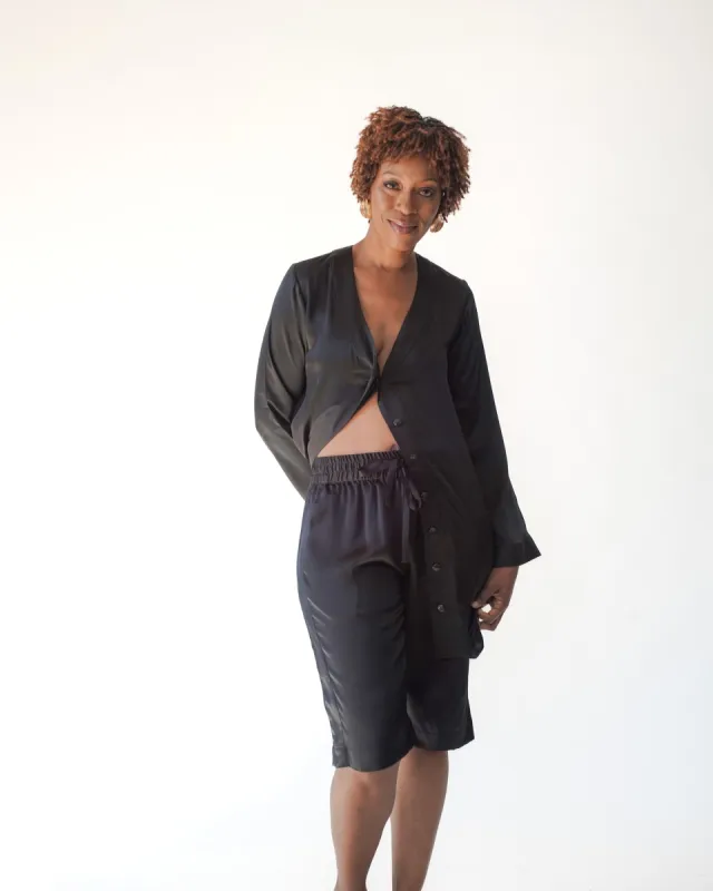 LOLA SILK SHIRT DRESS & BERMUDA SHORT IN NOIRE sold by Je Mérite