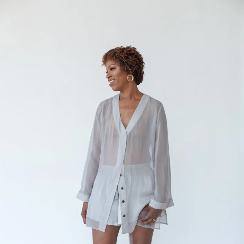 donna silk chiffon shirt dress in argento sold by Je Mérite