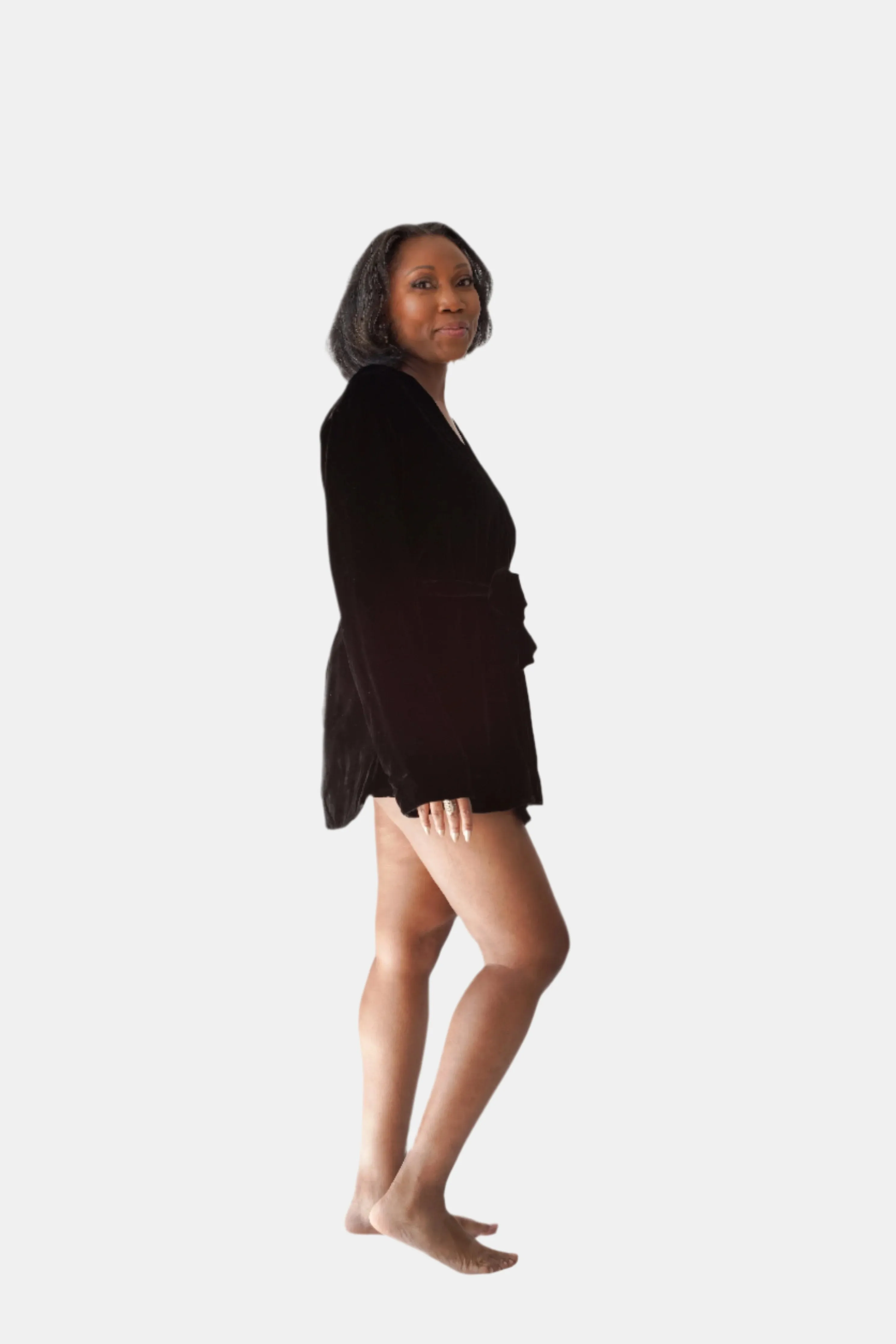 josephine velvet short robe & tap short in noire sold by Je Mérite product image thumbnail 5