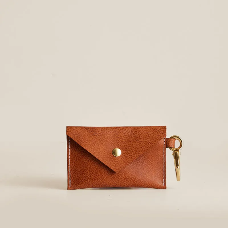 Envelope Card Holder with Keyring - Leather Pebbled Cognac sold by Parker Thatch