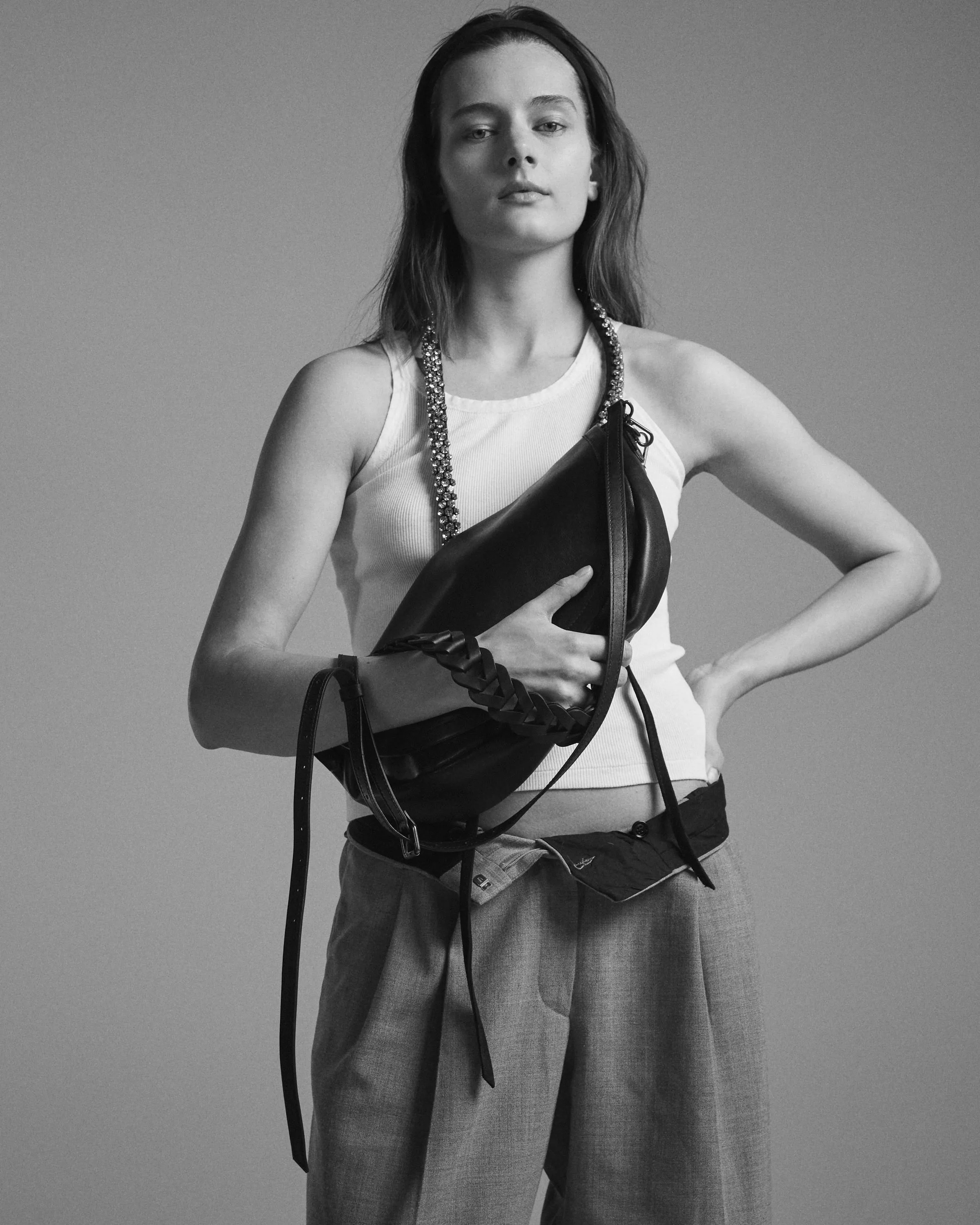 Arc Saddle Bag - Leather Black sold by Parker Thatch product image thumbnail 4