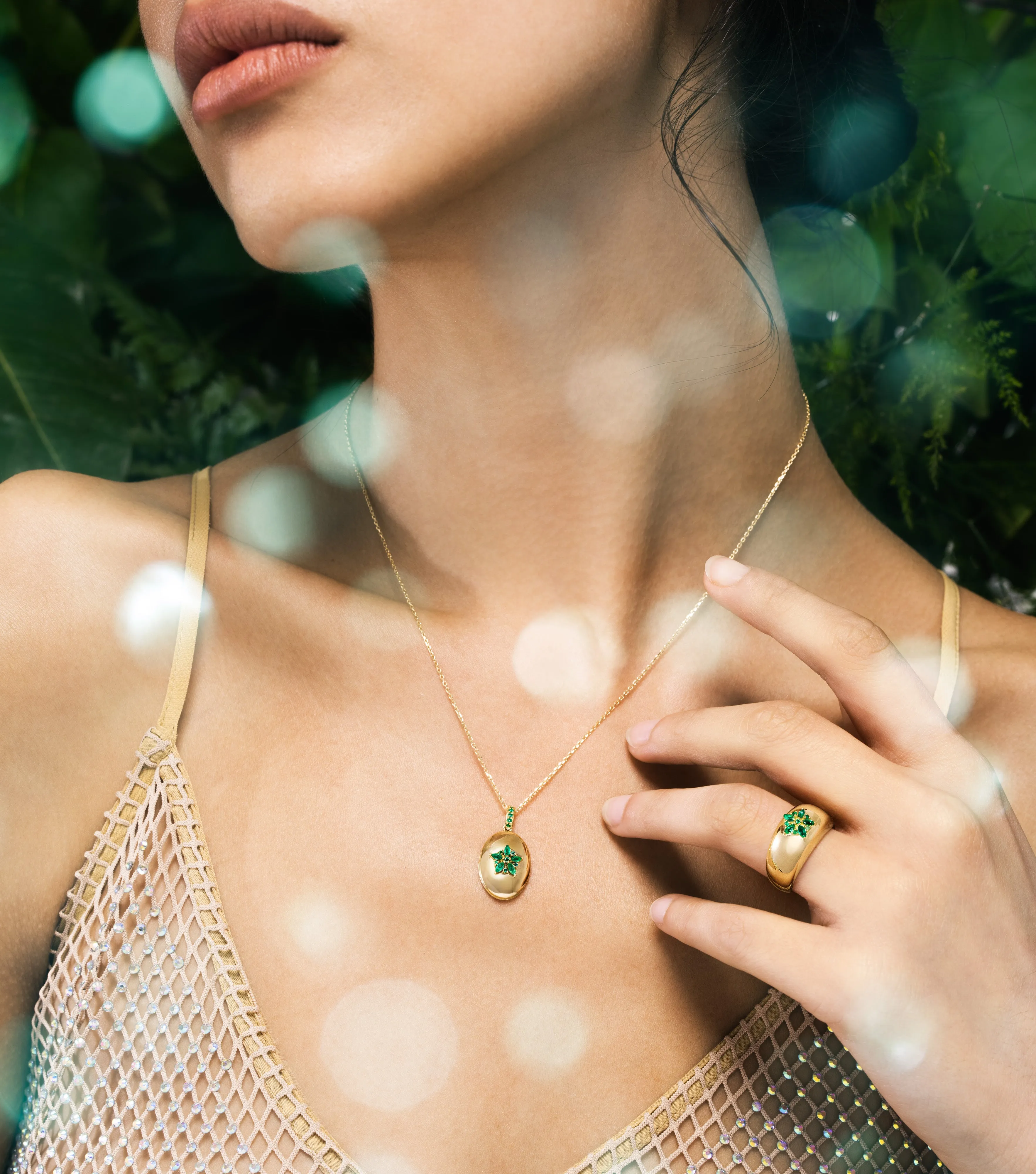 Fleur Necklace Emeralds sold by The Jewelry Edit product image thumbnail 2