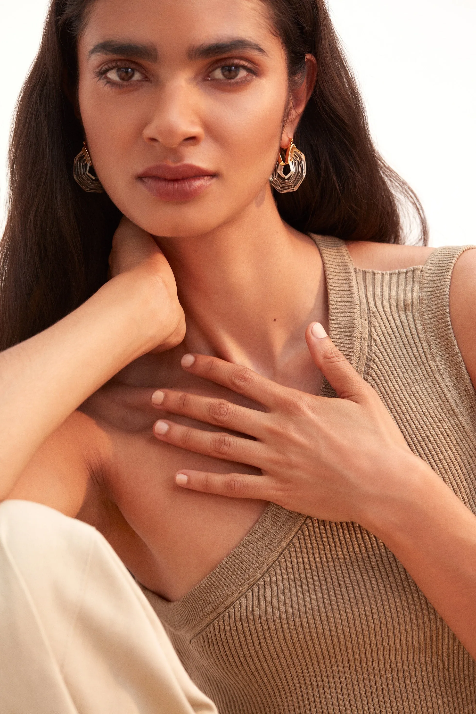 Sphinx Earrings Clear sold by The Jewelry Edit product image thumbnail 3