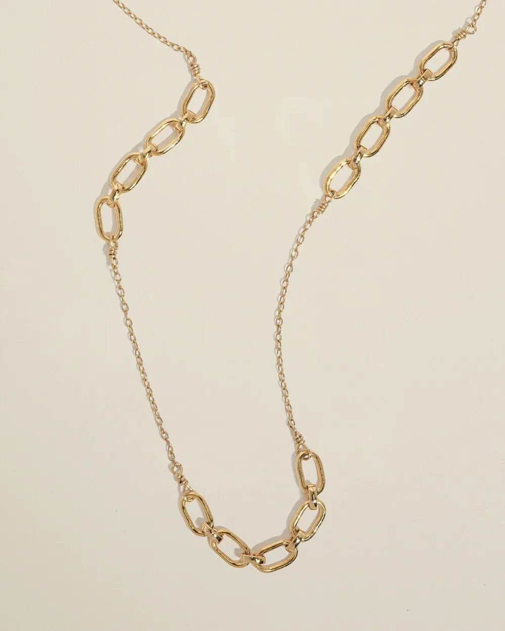 Yvonne Necklace sold by The Jewelry Edit product image thumbnail 4
