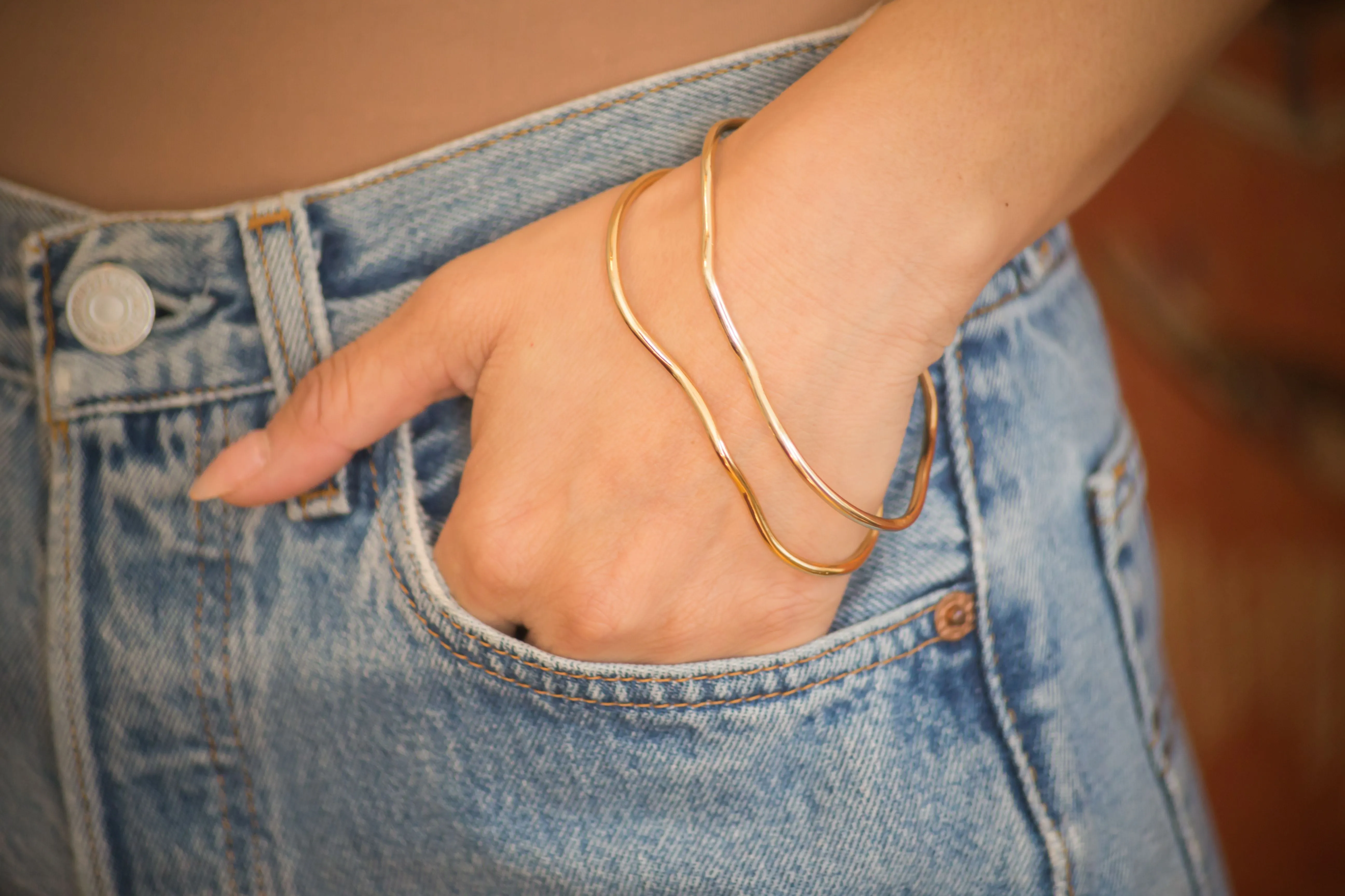 Aalto Outline Bangle - Gold sold by The Jewelry Edit product image thumbnail 2