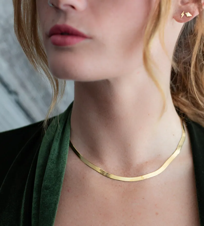 Vintage Herringbone Necklace sold by The Jewelry Edit product image thumbnail 3