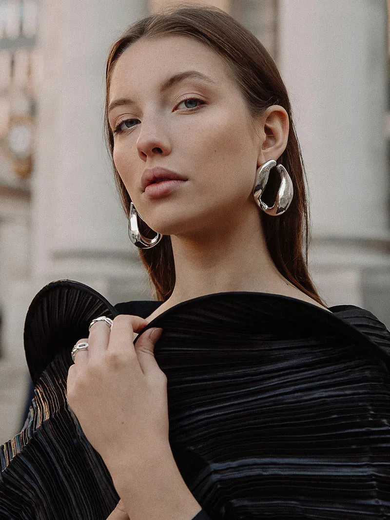 Chunky Chain Hoops sold by The Jewelry Edit product image thumbnail 3