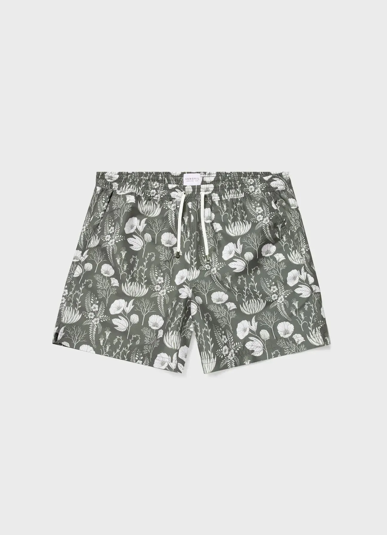 Katie Scott Leaf Print Short (Final Sale) sold by Curio product image thumbnail 4