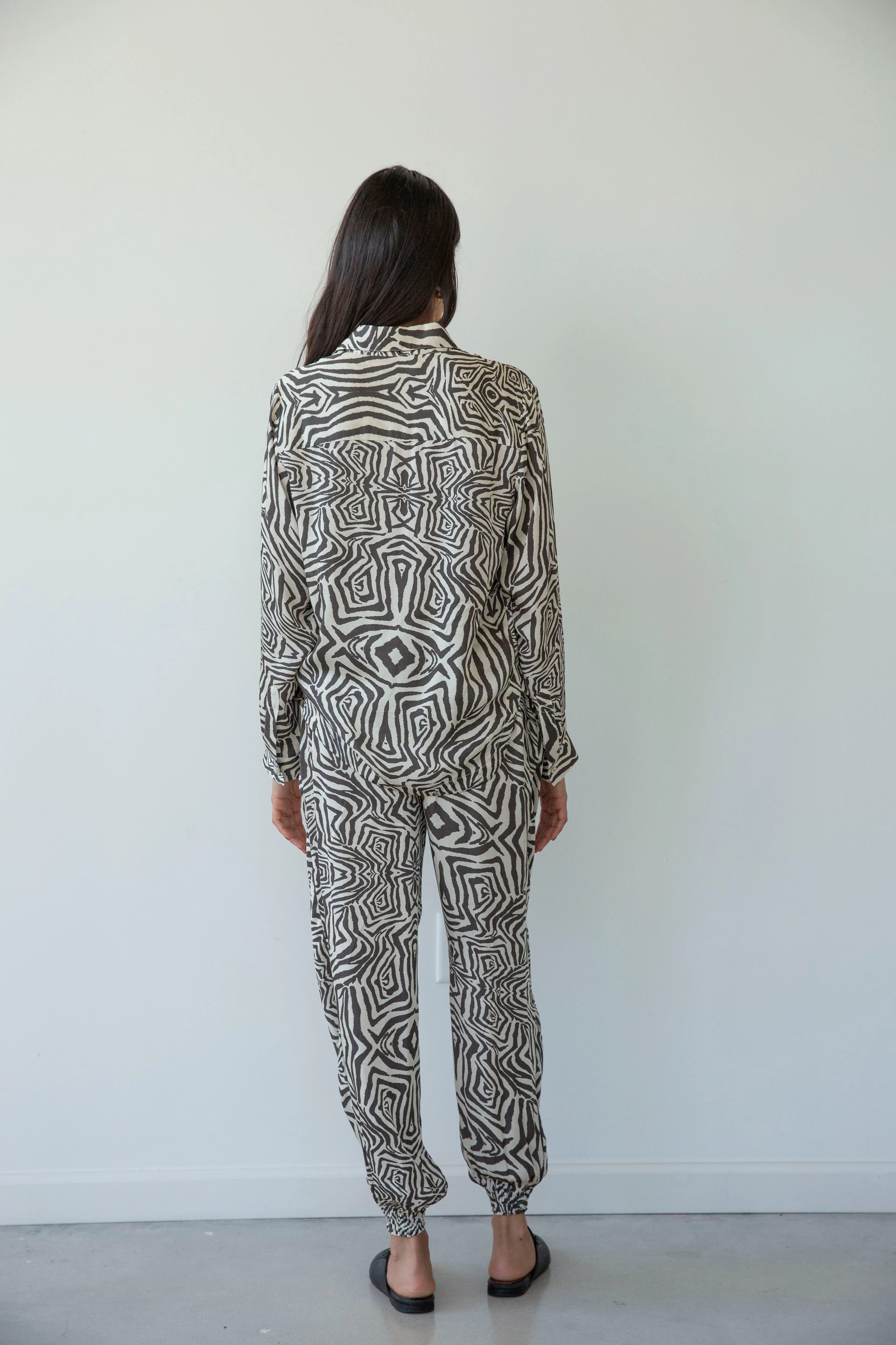 Carmen Shirt Zebra Black Cream (Final Sale) sold by Curio product image thumbnail 3