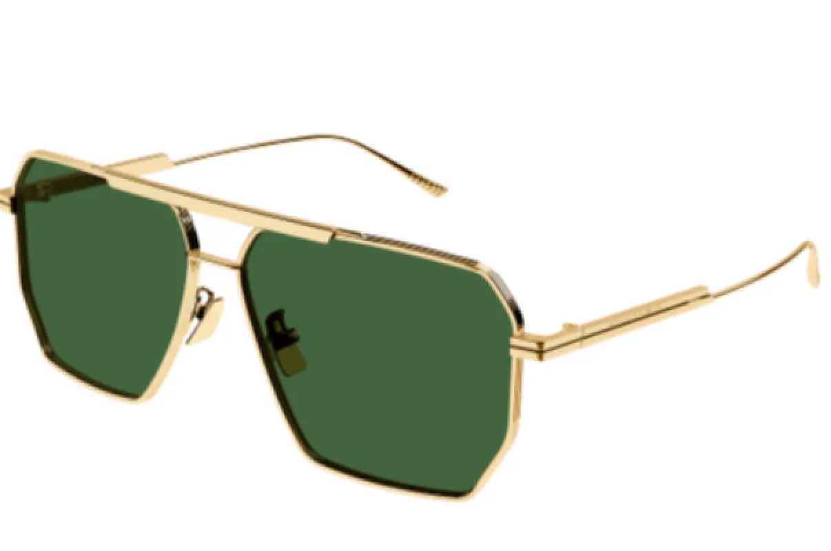 BV1012S-004 sold by Curio