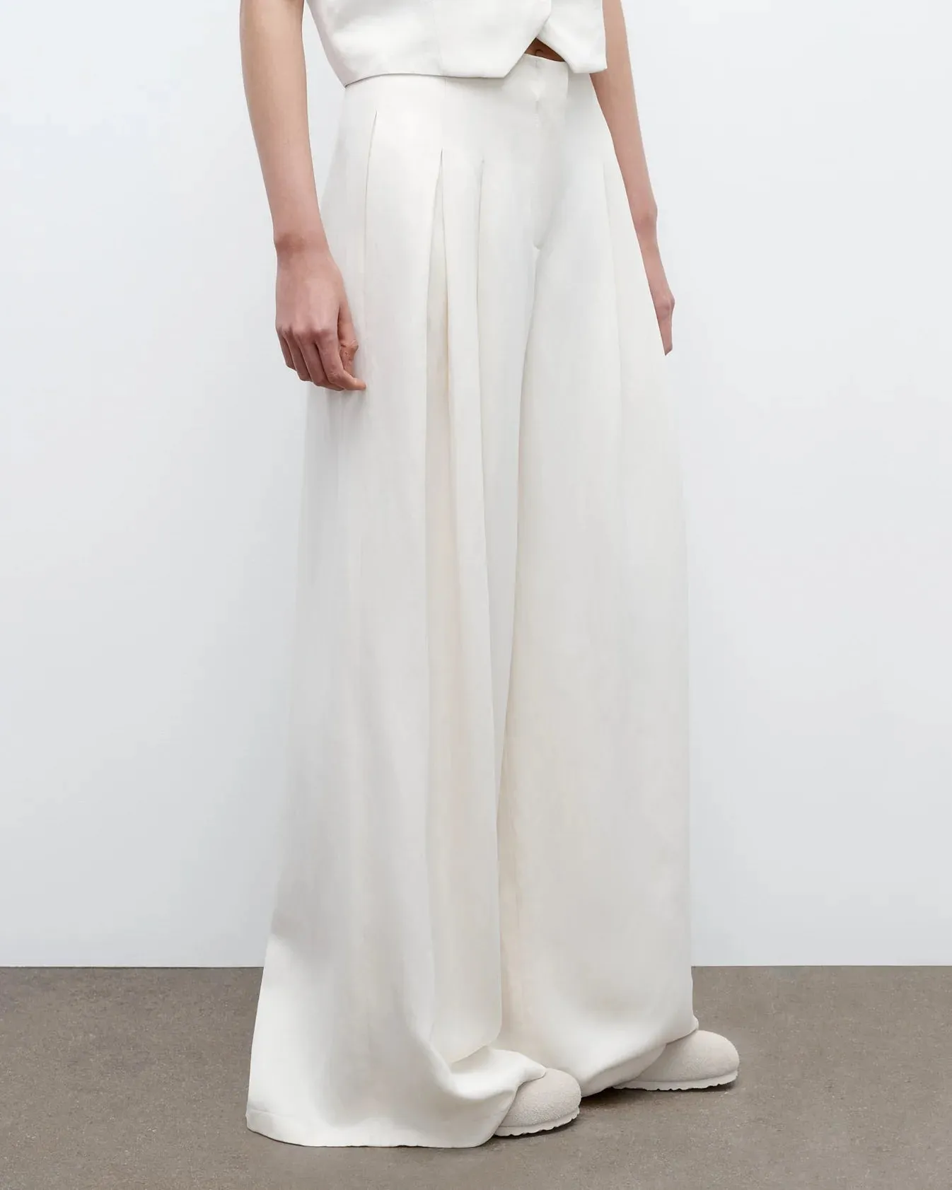 Drew Pant in Coated Viscose Linen sold by Curio product image thumbnail 3