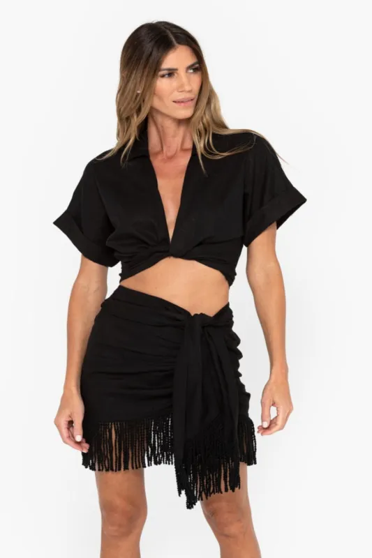 Chiara Top Black made by Curio