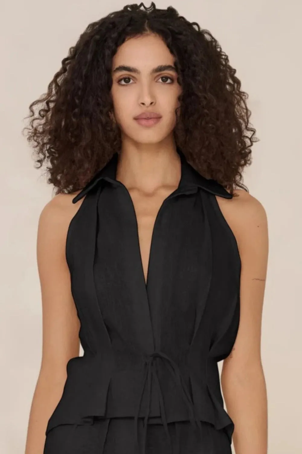 Sloan Linen Vest Black sold by Curio