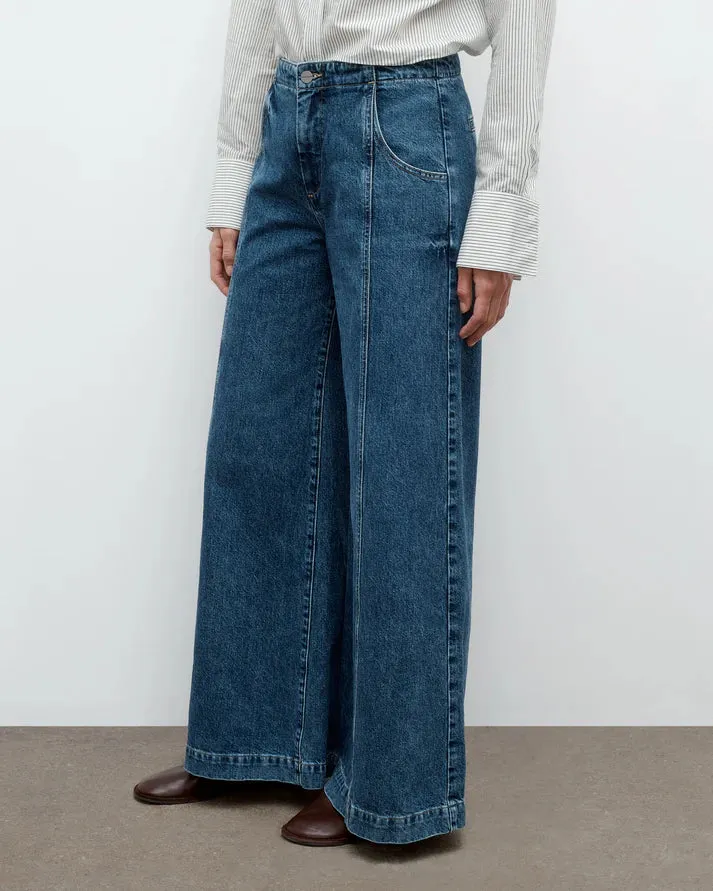 Dancing in the Dark Paris sold by Curio product image thumbnail 3