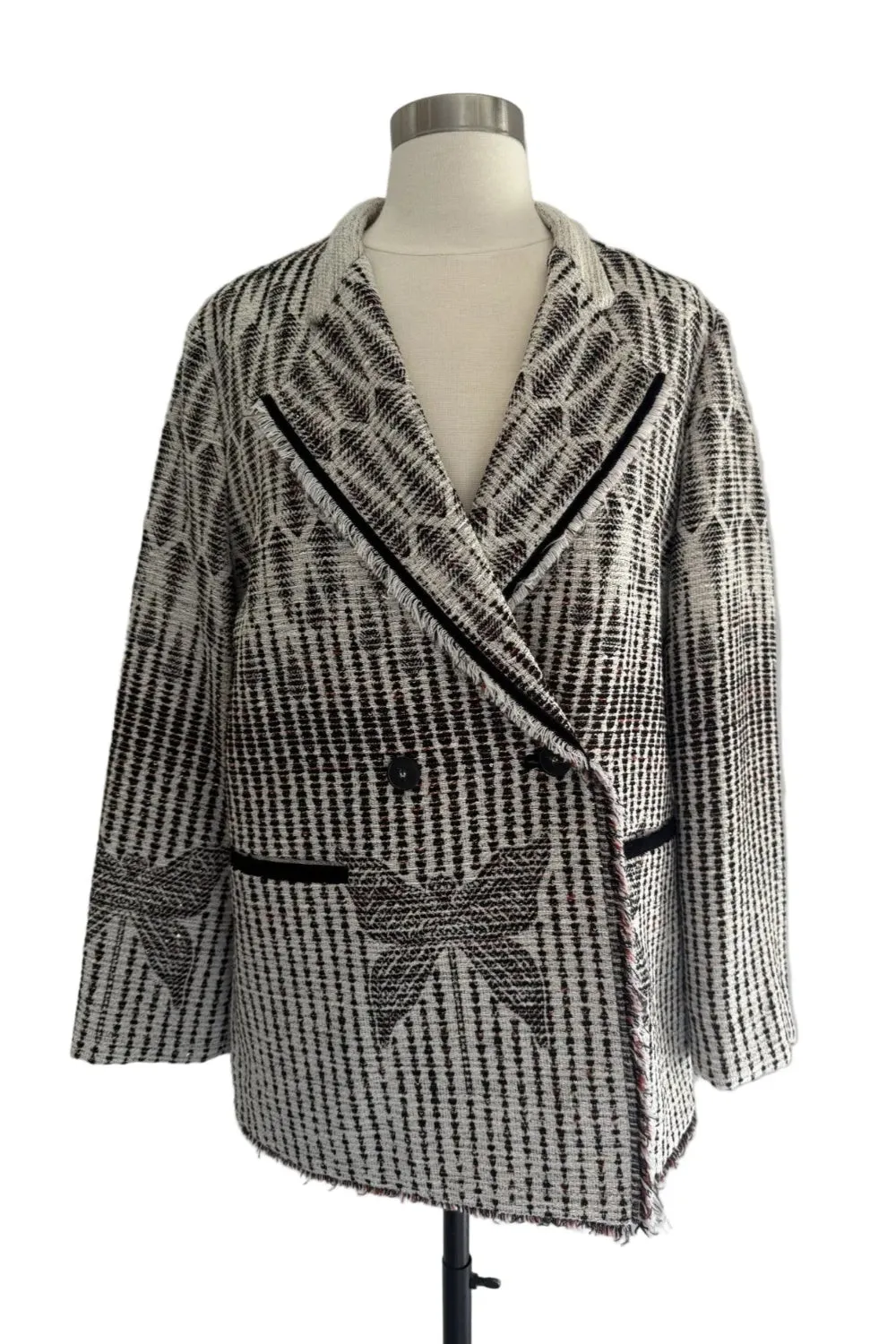 Libelle Overjacket in Jacquard sold by Curio