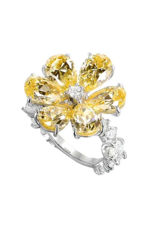 Marguerite Daisy Ring sold by Curio