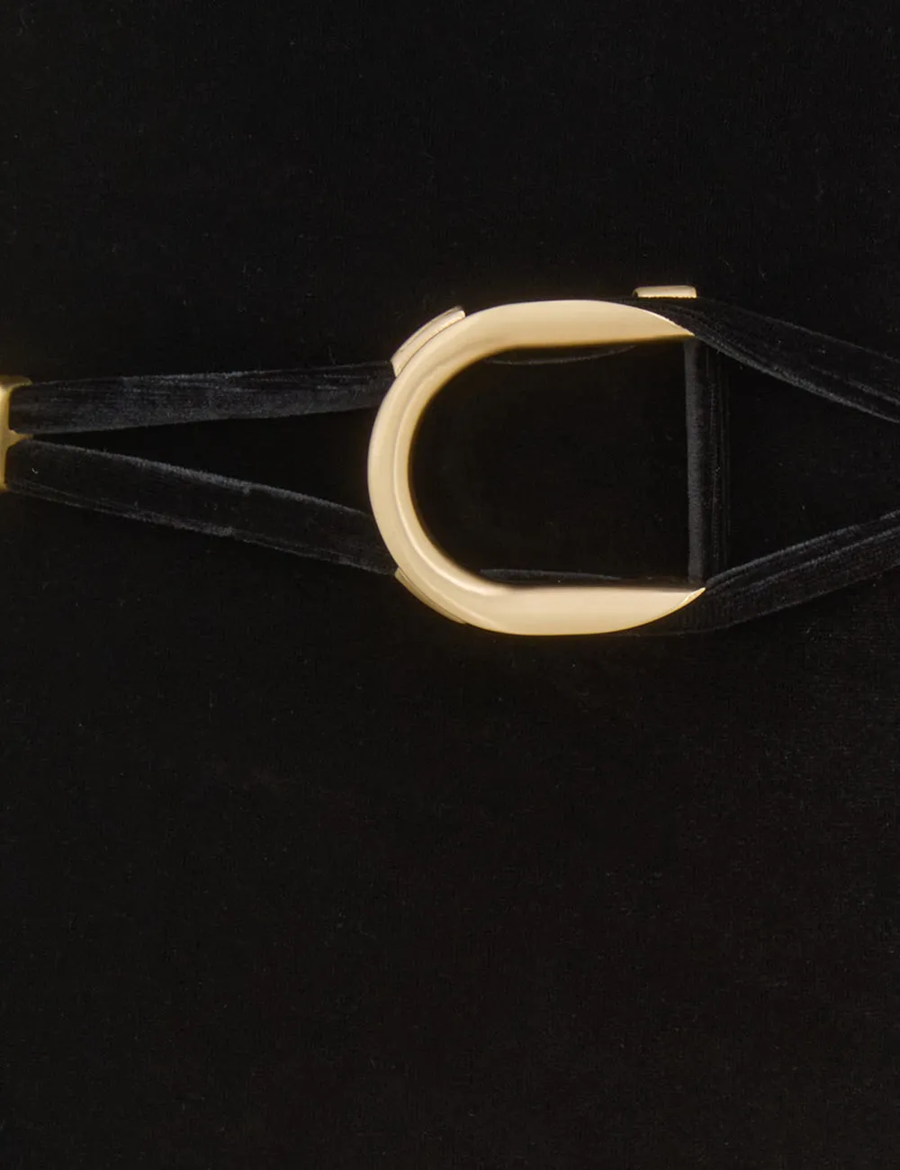 Rhiannon Velvet Scoop 1PC sold by Curio product image thumbnail 5