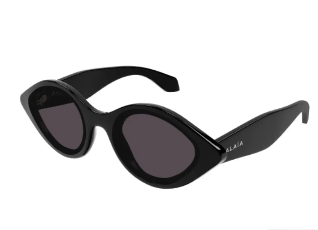 AA0069S-001 made by Alaia