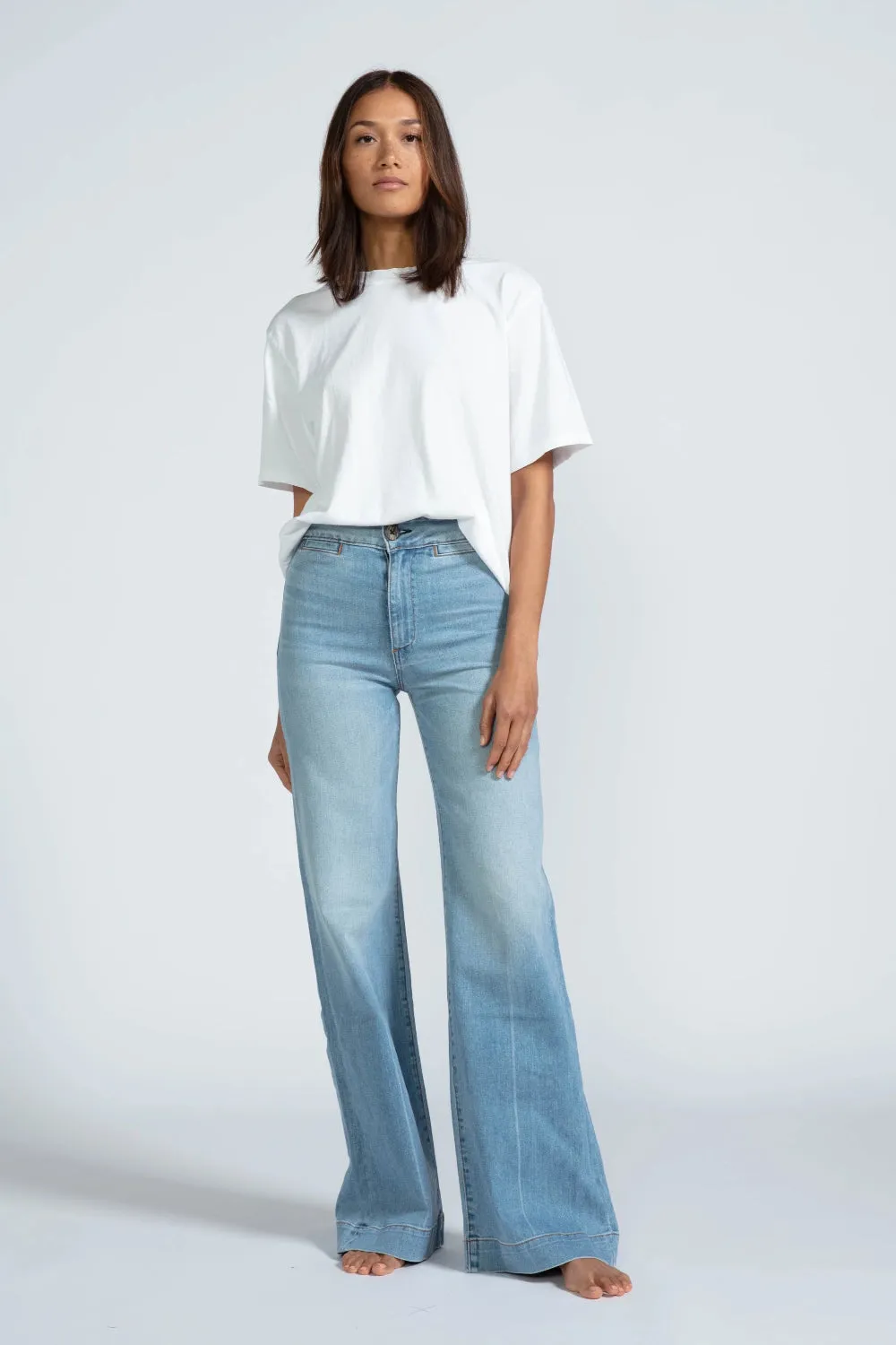 Brighton Wide Leg Keel over sold by Curio